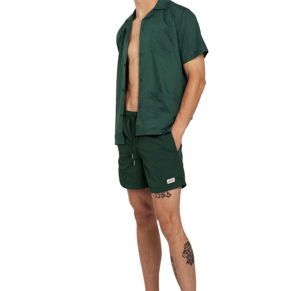 NWT Bather Solid Pine Swim Trunk Size XL